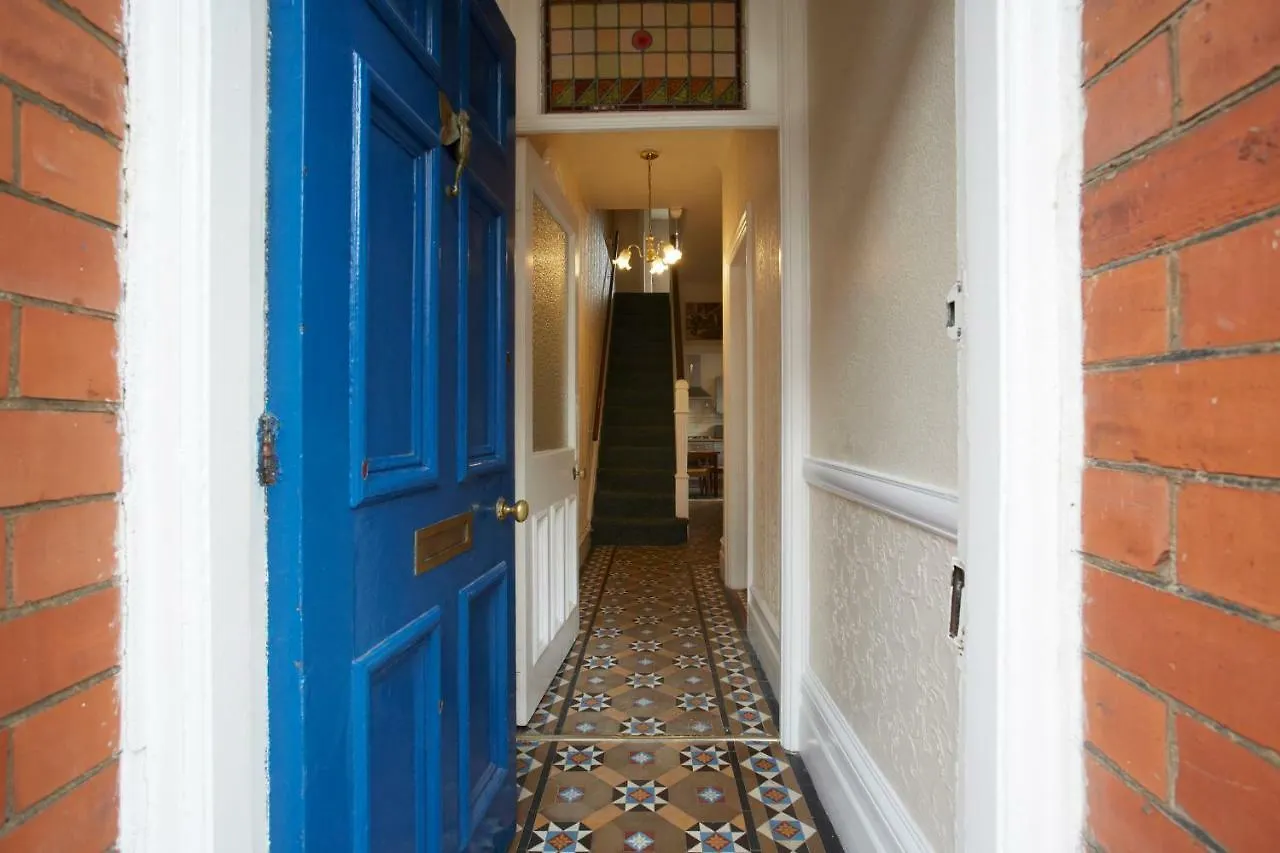 Homestay Vas' York House Apartment