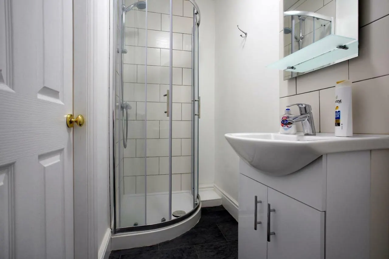 Homestay Vas' York House Apartment